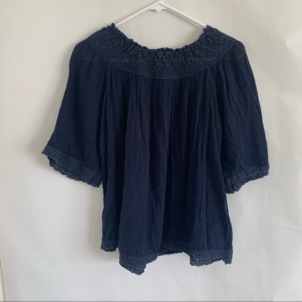 Crown and Ivy peasant top
